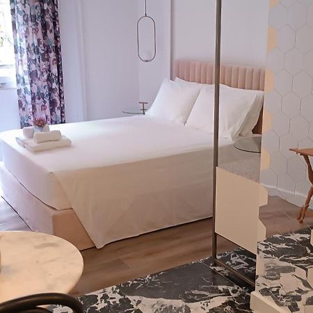 Muses Luxury Suites Corfu  Buitenkant foto