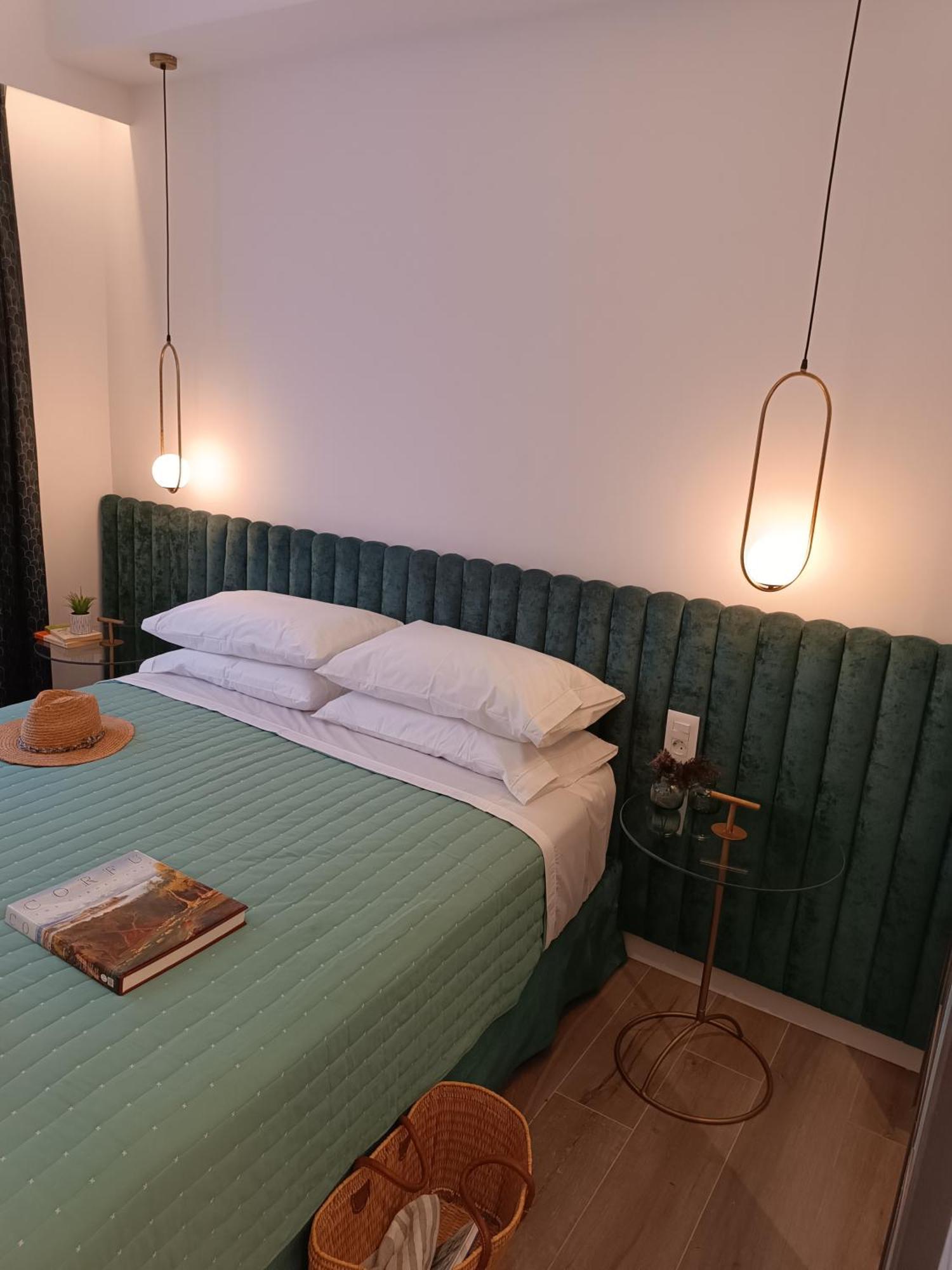 Muses Luxury Suites Corfu  Buitenkant foto