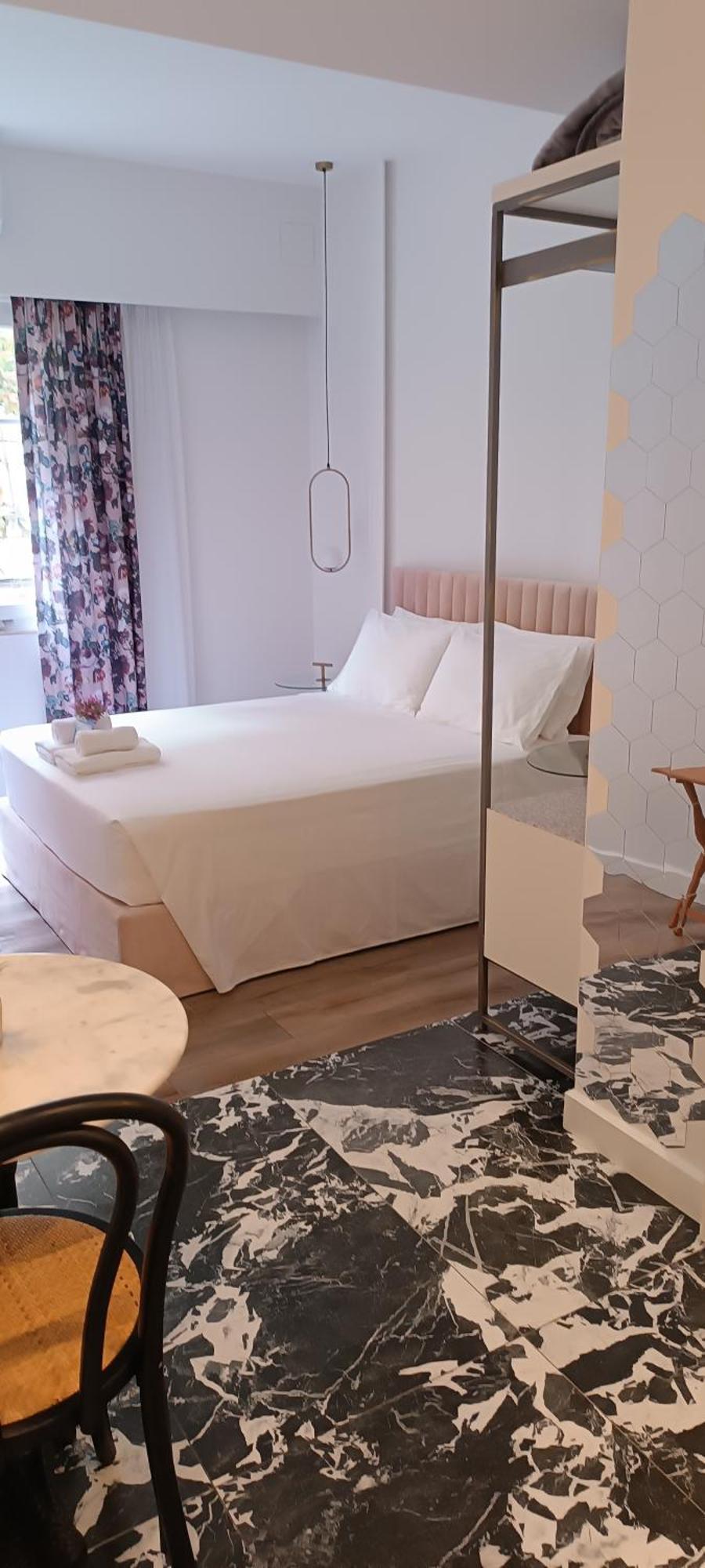 Muses Luxury Suites Corfu  Buitenkant foto